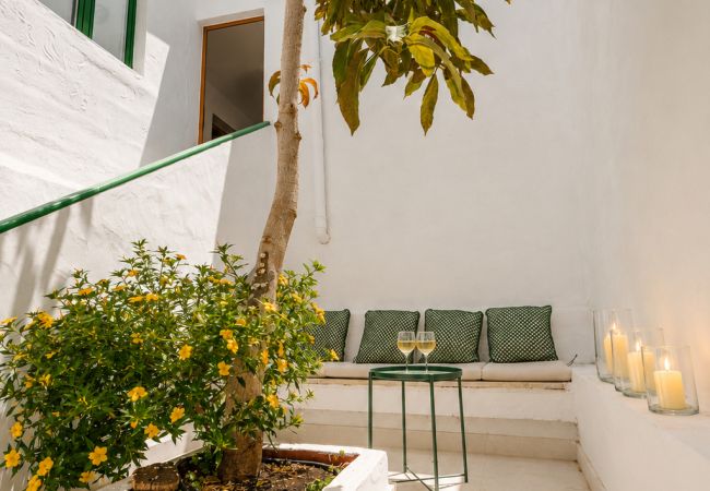 Casa a Arrecife - Avocado Corner House • Charco de San Gines