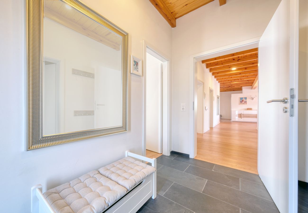 Casa a Costa Teguise - Chalet Emily - Alpine Chic• Jacuzzi • BBQ 