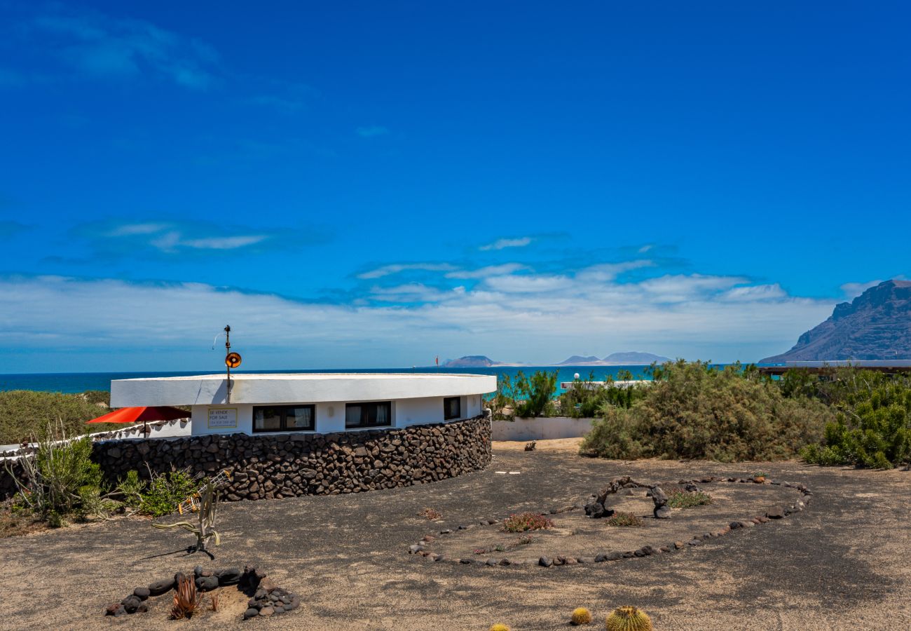 Casa a  Famara - Quicksand • Ocean views • Beach 1 min • LVH