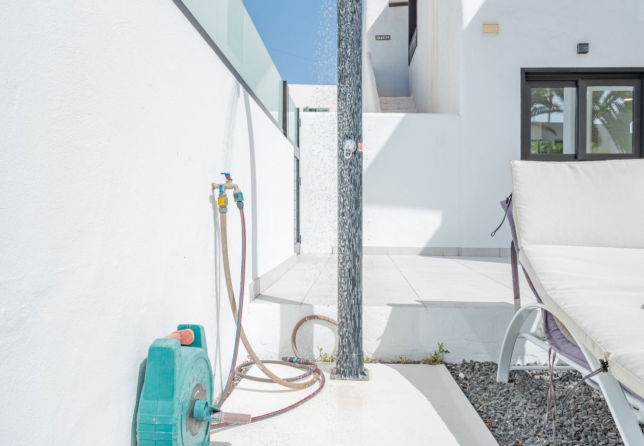 Casa a Puerto del Carmen - Casa Marlena- Private Terrace- 4 min to the beach by Lanzarote Vacation Homes